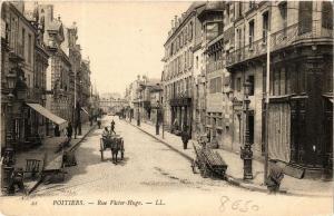 CPA POITIERS Rue Victor-Hugo (613166)