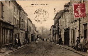 CPA Brioux - Grande-Rue (297465)