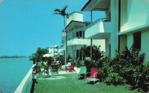 Vintage Postcard Beverly Gardens Apartments Blue Waters Hollywood Florida Fla.