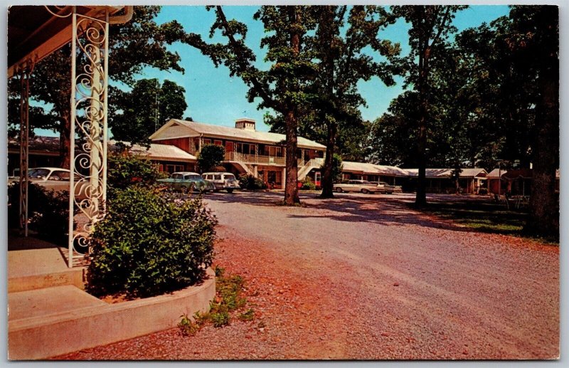 Vtg Kentucky KY Murray Plaza Court Motel Chrome View Postcard