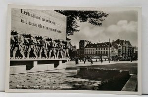 RPPC Germany Hamburg Krieger Ehrenmal am Stephansplatz Memorial Postcard H10