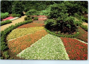 M-13093 Annual Display Cantigny Wheaton Illinois