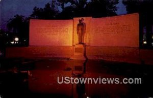 General Douglas Mac Arthur Statue - Los Angeles, California CA  