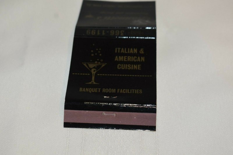 Giannotti's Forest Park Illinois 30 Strike Matchbook Cover