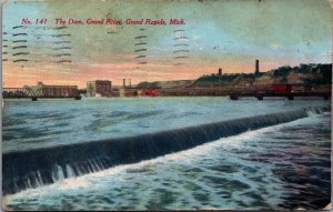 USA The Dam Grand River Grand Rapids Michigan Vintage Postcard C034