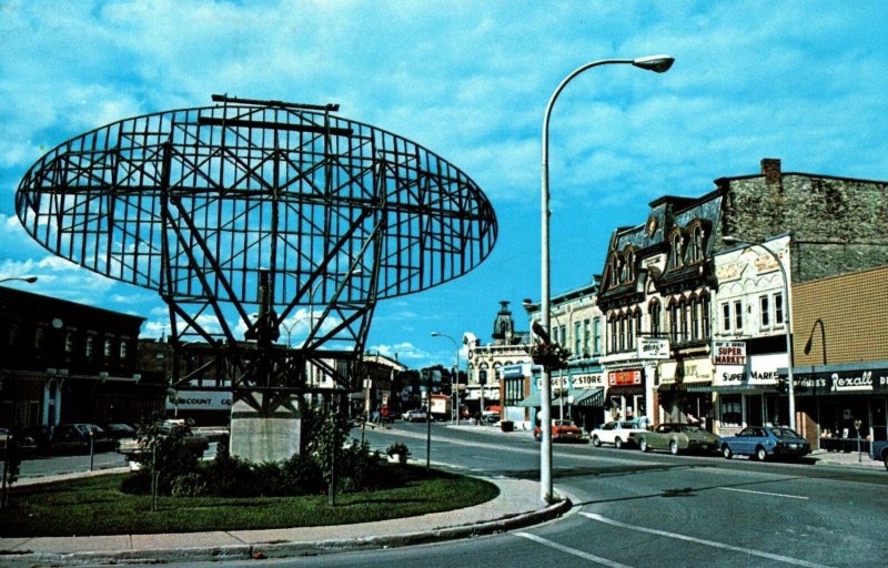 VINTAGE POSTCARD 1970s STREET SCENE AT CANADIAN FORCES BASE ANTENNA CLINTON