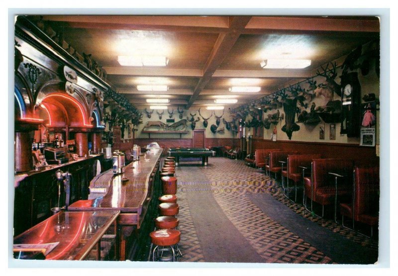 MACKAY, ID Taxidermy PERK'S CLUB BAR Sportsmen's Headquarters c1960s