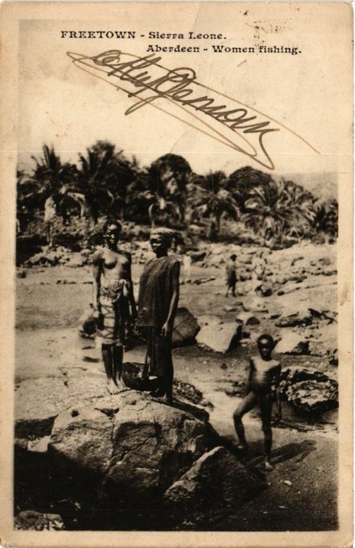 PC CPA ETHNIC NUDE FEMALE WOMAN FISHING SIERRA LEONE AFRICA Postcard (b556)