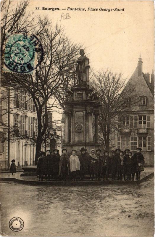 CPA Bourges - Fontaine - Place George-Sand (634480)