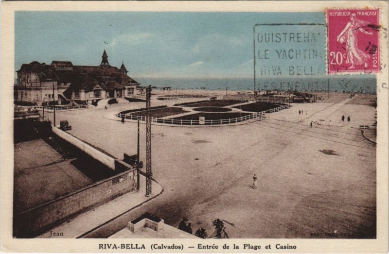 CPA RIVA-BELLA Entree de la Plage et Casino (1228421)