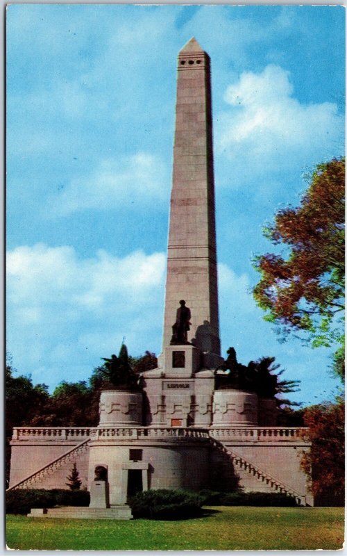 VINTAGE POSTCARD ABRAHAM LINCOLN'S TOMB AT OAK RIDGE CEMETERY SPRINGFIELD ILL 