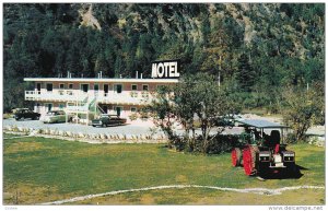 Three Valley Motel, REVELSTOKE, British Columbia, Canada, 40-60´