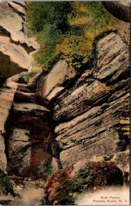 Rock Palace, Panama Rocks NY Vintage Postcard V50