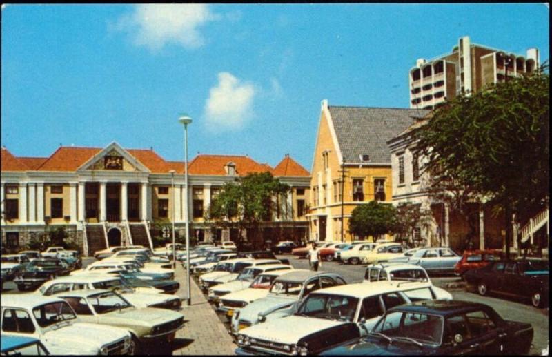 curacao, N.W.I., WILLEMSTAD, Municipal Building, Car (1960s)