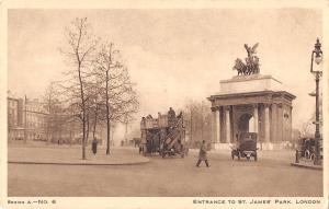 uk19978 entrance to st james park london real photo uk