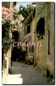 Postcard Modern Reflets de Provence Les Baux de Provence B R a village street