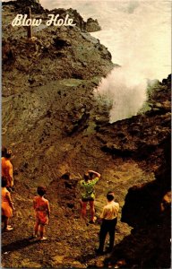 Blow Hole, Koko Head Oahu Honolulu HI Vintage Postcard I72