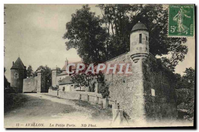 Old Postcard Avallon La Petite Porte