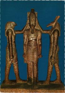 CPM EGYPTE Egyptian Museum-Gods Horus and Seth crowning King Ramses III (343364)