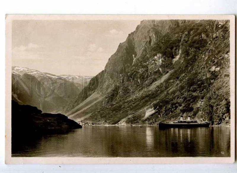 241186 NORWAY Gudvangen ship Vintage photo postcard