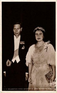 CPA AK King George VI Queen Elizabeth BRITISH ROYALTY (678523)