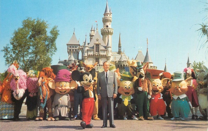 Postcard Uk England Disneyland Mickey Mouse castle