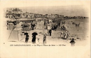 CPA Les SABLES-d'OLONNE - La Plage a l'Heure des Bains (637171)