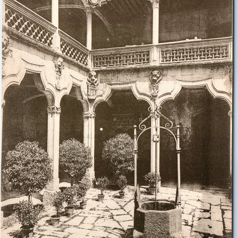 c1920s Salamanca, Spain Casa las Conchas Shell House Courtyard Well Arches A351