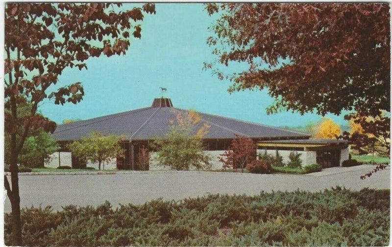 VTG postcard, Sales Pavilion At Keeneland Race Course, Lexington, Kentucky