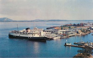 Canada Nanaimo British Columbia Canadian Pacific Terminals Postcard 08.09