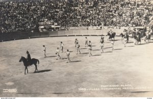 RP: Partiendo Plaza, Mexico City , 30-40s