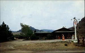 Mountain View Lodge Texaco Gas Station Between Cody WY Yellowstone Postcard