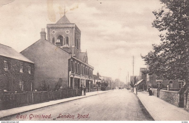 EAST GRINSTEAD , Sussex , England , 1906 ; London Road