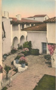 Postcard RPPC California Santa Barbara Outer Court De La Guerra Studios 23-9399