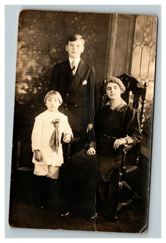 Vintage 1910's RPPC Postcard - Studio Portrait Children Paterson New Jersey 