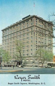 Washington, D.C.  ROGER SMITH HOTEL  50's Cars~Taxis  ROADSIDE  Chrome Postcard