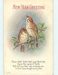 Pre-Linen new year BEAUTIFUL BROWN SPECKLED BIRDS SIT ON HOLLY BRANCH HQ8082