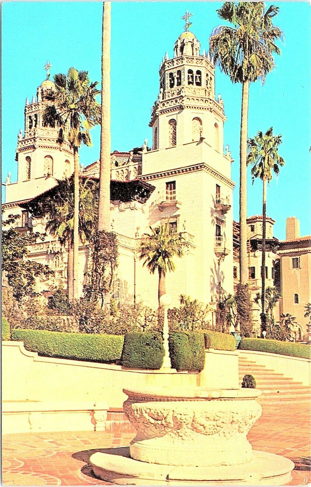 PostcardHearst San Simeon State Historical MonumentSan Simeon, CA