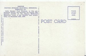 America Postcard - Dr Ephraim McDowell Memorial - Danville - Kentucky  Ref 1637A