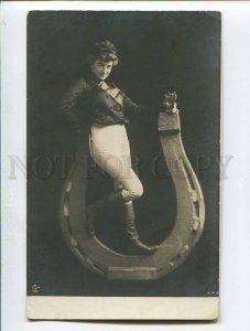 286557 Actress RIDER in Huge HORSESHOE Vintage PHOTO postcard