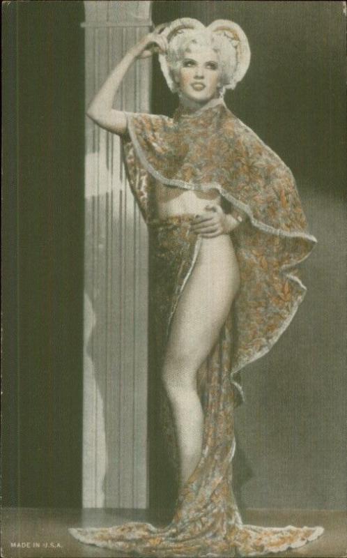 Semi-Nude Sexy Showgirl Pin-Up Exhibit Mutoscope Card - Floral Robe/Costume