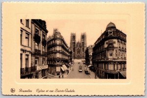 Vtg Bruxelles Eglise et rue Sainte-Gudule Cathedral Brussels Belgium Postcard