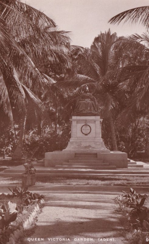 Queen Victoria Statue Garden Aden Yemen Rare Vintage Real Photo Postcard