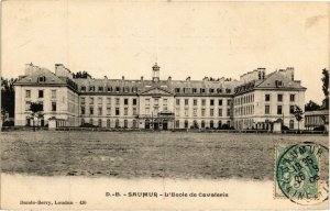 CPA SAUMUR - L'École de Cavalerie (254053)