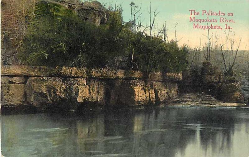 The Palisades on River at Maquoketa Iowa IA Divided Back