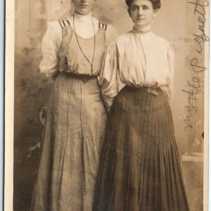 ID'd 1907 Beautiful Women Portrait RPPC Corset Dress Photo Myrtle Piquette A156