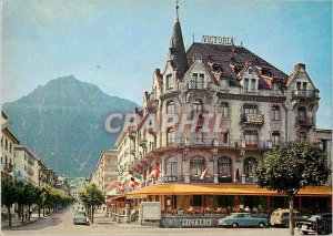 Postcard Modern Hotel Victoria in front of the station Valais Schweiz