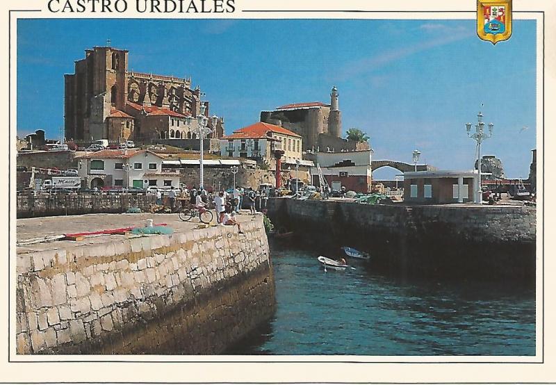 Postal 52334: CASTRO URDIALES - Iglesia de Santa Maria y Faro