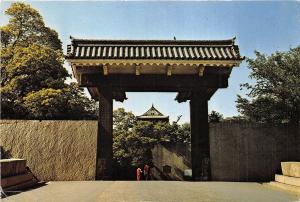 B29766 osaka castle near sakuramon gate japan