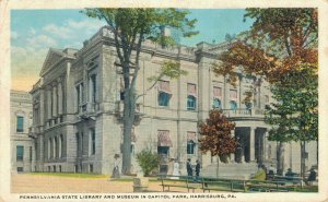 USA Pennsylvania State Library Museum Capitol Park Harrisburg Postcard 07.52